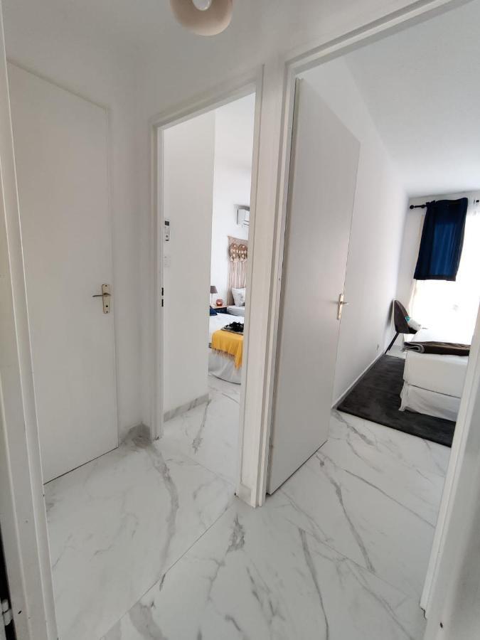 En Exclusivite T3 A 2 Pas Des Plages De St Raphael Saint-Raphaël Esterno foto